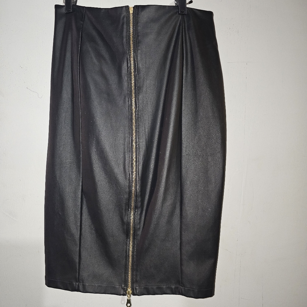 Black vegan leather pencil zip skirt size L